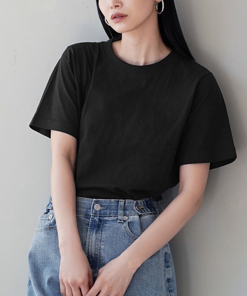 zootie(ズーティー)の「5サイズから選べる プチプラ ベーシック Tシャツ(Tシャツ/カットソー・レディース・ライトグレー/ライトブルー/ベージュ/パープル/ブラック/ネイビー/オフホワイト/カーキ/ピンク/イエロー/マジェンタ/モカ/ラベンダー/杢グレー/ブルーグリーン/チャコール・3L/S/M/L/LL)」の3枚目の写真