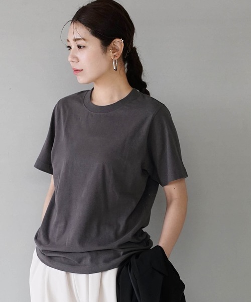 zootie(ズーティー)の「5サイズから選べる プチプラ ベーシック Tシャツ(Tシャツ/カットソー・レディース・ライトグレー/ライトブルー/ベージュ/パープル/ブラック/ネイビー/オフホワイト/カーキ/ピンク/イエロー/マジェンタ/モカ/ラベンダー/杢グレー/ブルーグリーン/チャコール・3L/S/M/L/LL)」の20枚目の写真