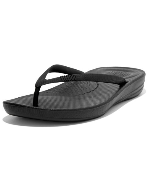 fitflop(フィットフロップ)の「iQushion ERGONOMIC FLIP-FLOPS / エルゴノミック フリップフロップス(サンダル・レディース・ゴールド/ブラック/シルバー/ブロンズ/ベージュ・US5/US6/US8/US7)」の6枚目の写真