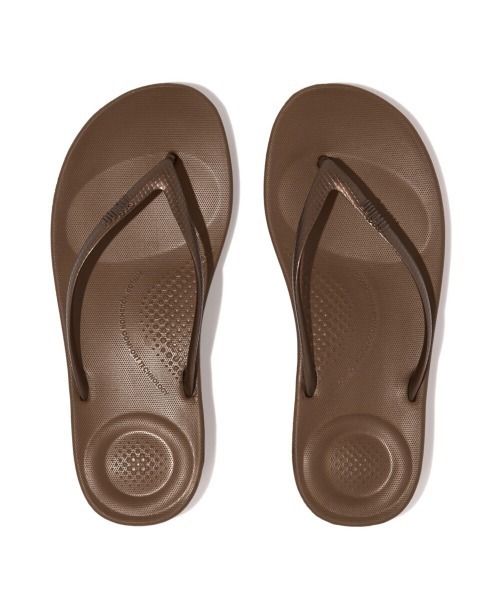 fitflop(フィットフロップ)の「iQushion ERGONOMIC FLIP-FLOPS / エルゴノミック フリップフロップス(サンダル・レディース・ゴールド/ブラック/シルバー/ブロンズ/ベージュ・US5/US6/US8/US7)」の14枚目の写真