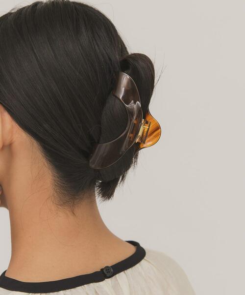 KBF（ケイビーエフ）の「ラウンドバンスクリップ（バレッタ/ヘアクリップ・レディース・グリーン/ブラウン・ONE）」の11枚目の写真