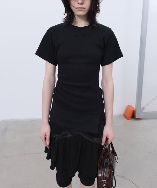 LCDC TM(エルシーディーシーティーエム)の「FRILL SLEEVELESS TOP(Tシャツ/カットソー・レディース・Black・S/M)」の7枚目の写真