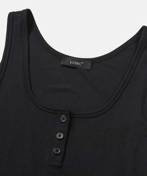 LCDC TM(エルシーディーシーティーエム)の「FRILL SLEEVELESS TOP(Tシャツ/カットソー・レディース・Black・S/M)」の10枚目の写真