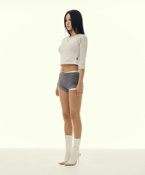 GILAARCHIVE(ギラアーカイブ)の「TWO TONE RAGLAN LONG SLEEVE_IVORY(Tシャツ/カットソー・レディース・その他・FREE)」の2枚目の写真