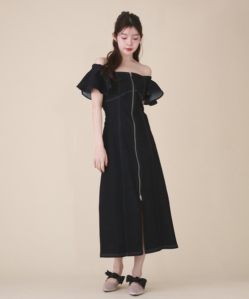 fupel(フぺル)の「2way frill denim onepiece / 2way フリルデニムワンピース(ワンピース・レディース・インディゴブルー/ブラック・FREE)」の4枚目の写真