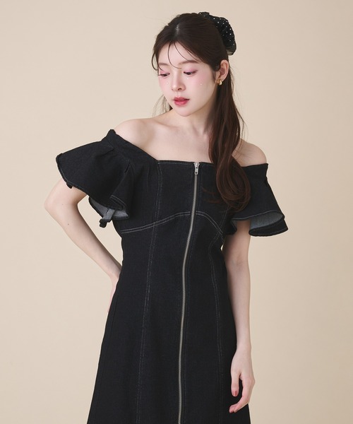 fupel(フぺル)の「2way frill denim onepiece / 2way フリルデニムワンピース(ワンピース・レディース・インディゴブルー/ブラック・FREE)」の9枚目の写真