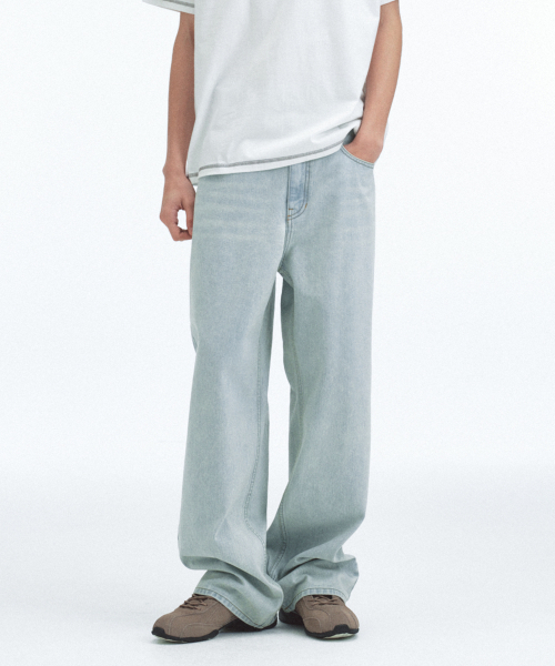 Rest&Recreation（レストアンドレクリエーション）の「WASHED JEANS - LIGHT BLUE（デニムパンツ・メンズ・その他・LARGE/X-LARGE）」の2枚目の写真