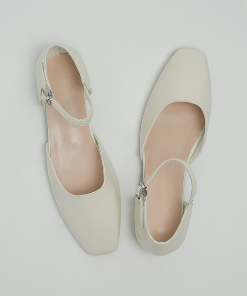 CHAAKAN(チャカン靴)の「ラミス メリージェーン フラットパンプス (3カラー) PMLTS1h104(バレエシューズ・レディース・ブラック/アイボリー/パープル・22.5cm/23cm/23.5cm/24cm/24.5cm/25cm)」の6枚目の写真