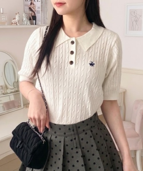 Mejoul（メジュール）の「【26年春夏新作】【BEVERLY HILLS POLO CLUB】ワンポイント刺繍 半袖ケーブルサマーニット ポロシャツ（ポロシャツ・レディース・コーラル/チャコール/アイボリー・F）」の2枚目の写真