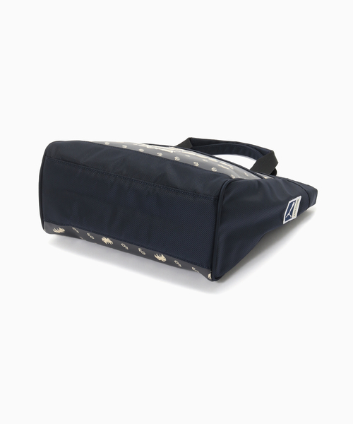 EDIFICE(エディフィス)の「PUMA x EDIFICE GOLF AOPラウンドトート(トートバッグ・メンズ・ネイビー・FREE)」の4枚目の写真