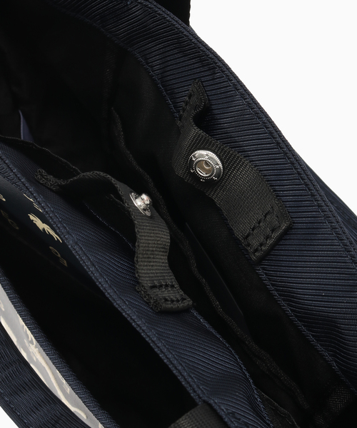 EDIFICE(エディフィス)の「PUMA x EDIFICE GOLF AOPラウンドトート(トートバッグ・メンズ・ネイビー・FREE)」の6枚目の写真