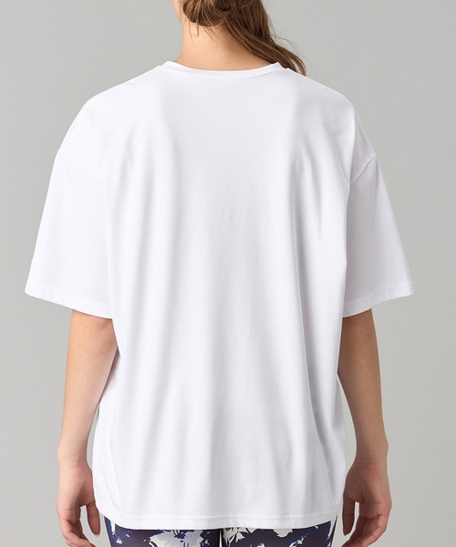 Chacott（チャコット）の「HandosomeCottonオーバーTシャツ（Tシャツ/カットソー・レディース・ホワイト/ブラック/スモークピンク・M）」の9枚目の写真