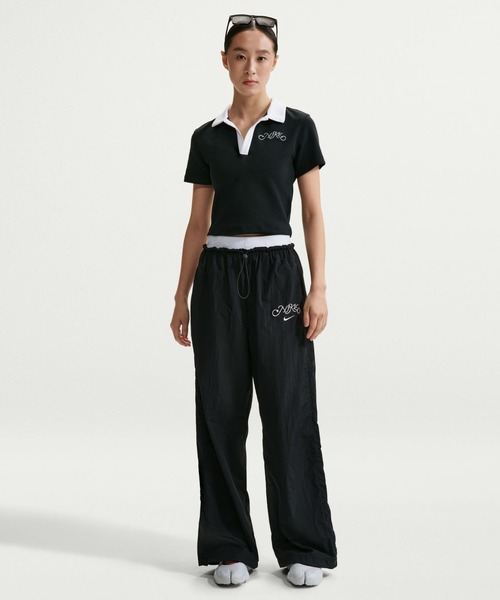 NIKE（ナイキ）の「ナイキ NIKE ナイキ   NSW クロップS/S トップ（ポロシャツ・レディース・ブラック×ホワイト/ホワイト×ブルー・S/M/L/XL）」の5枚目の写真
