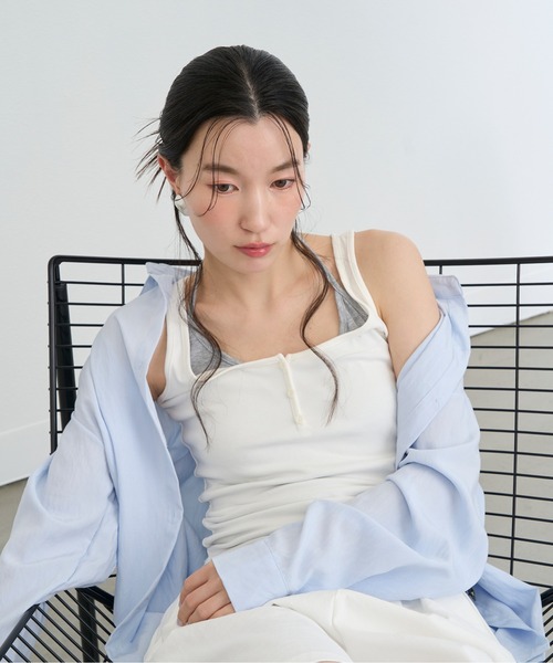 NUJOH(ヌゾ)の「Layered Strap Slim Tank Top / レイヤードストラップスリムタンクトップ(タンクトップ・レディース・ピンク/ライトブルー/アイボリー/グレー・FREE)」の18枚目の写真