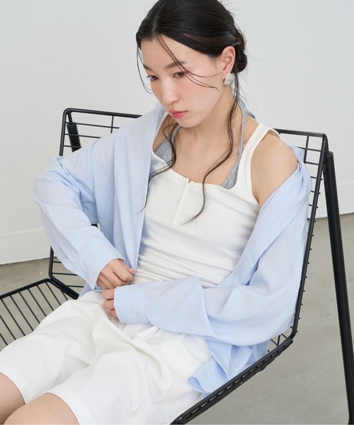 NUJOH(ヌゾ)の「Layered Strap Slim Tank Top / レイヤードストラップスリムタンクトップ(タンクトップ・レディース・ピンク/ライトブルー/アイボリー/グレー・FREE)」の5枚目の写真
