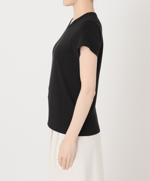 Noble(ノーブル)の「《追加・WEB限定カラー》スビンコットンスムースコンパクトTシャツ2(Tシャツ/カットソー・レディース・ベージュ/チョコ/ブラック/ライトグリーン/ホワイト・FREE)」の16枚目の写真