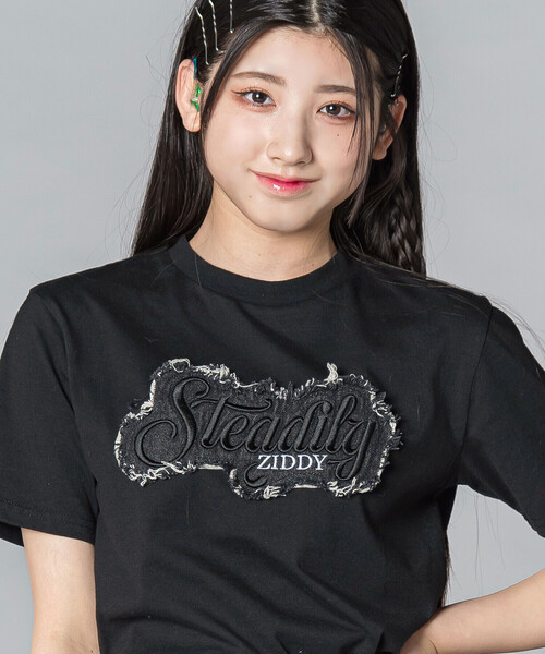 ZIDDY(ジディ)の「【 ニコ☆プチ 】デニムワッペン ロゴTシャツ(130~160cm)(Tシャツ/カットソー・キッズ・ブルー/ブラック・140cm/150cm/130cm/FREE)」の8枚目の写真