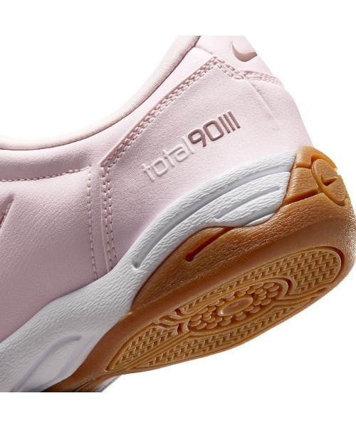 NIKE（ナイキ）の「NIKE Total 90（ナイキ ウィメンズ トータル90）（スニーカー・レディース・ピンク系・23cm/25cm/26cm/26.5cm/27cm/27.5cm/28cm/28.5cm/29cm/23.5cm/24cm/24.5cm/25.5cm）」の10枚目の写真