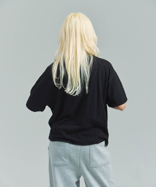 JACKROSE(ジャックローズ)の「JE-クロップド丈・ロゴSSTEE(Tシャツ/カットソー・メンズ・ブラック/レッド/グレー・FREE)」の9枚目の写真