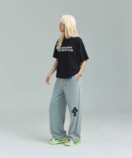 JACKROSE(ジャックローズ)の「JE-クロップド丈・ロゴSSTEE(Tシャツ/カットソー・メンズ・ブラック/レッド/グレー・FREE)」の16枚目の写真