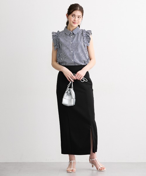 slattgir(スラットジール)の「高身長 ストライプ柄ショルダーフリルシャツ(トールサイズ)(シャツ/ブラウス・レディース・ネイビー/サックスブルー・TM/TL/TLL/T3L/T4L/T5L)」の3枚目の写真