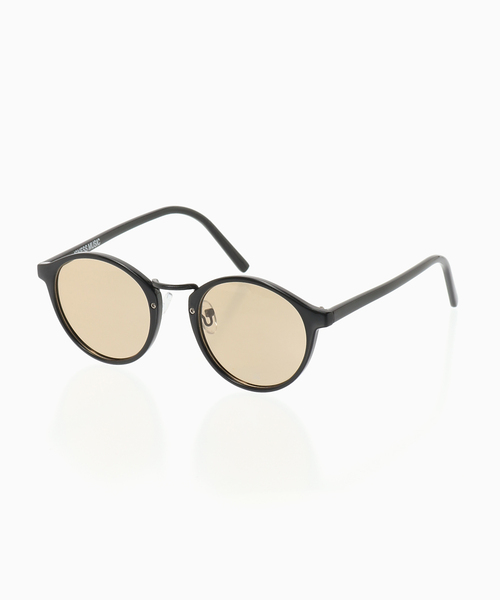 is-ness(イズネス)の「ISNESS MUSIC / イズネス ミュージック INDIA SUNGLASSES(サングラス・メンズ・ブラウン/チャコールグレー・FREE)」の2枚目の写真
