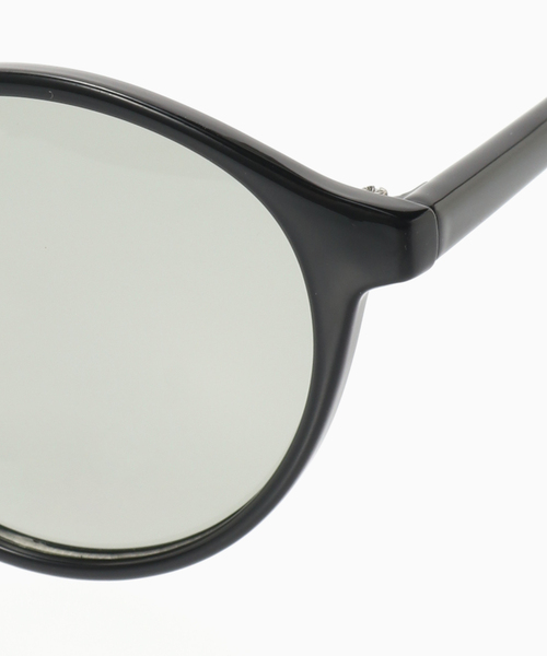 is-ness(イズネス)の「ISNESS MUSIC / イズネス ミュージック INDIA SUNGLASSES(サングラス・メンズ・ブラウン/チャコールグレー・FREE)」の4枚目の写真