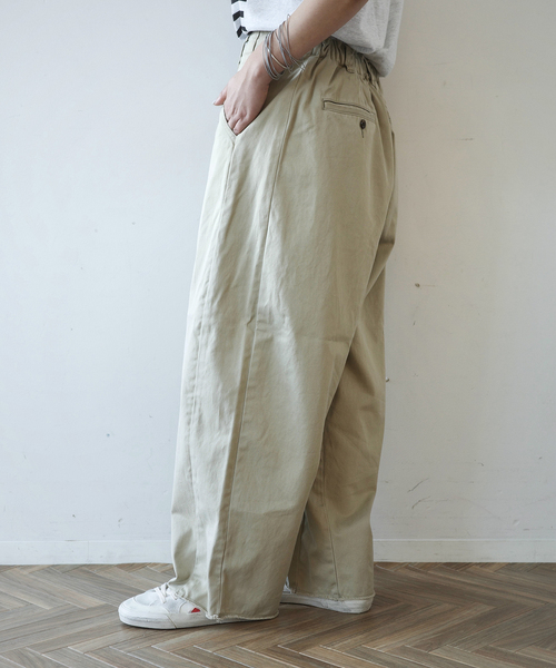 JOURNAL STANDARD LUXE(ジャーナルスタンダード ラックス)の「《追加》チノ スウィッチパンツ(チノパンツ・レディース・ベージュ・MEDIUM/LARGE/SMALL)」の15枚目の写真