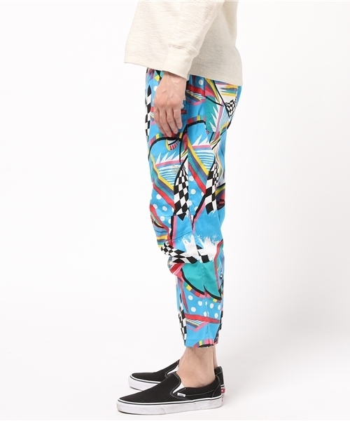 ALDIES（アールディーズ）の「Be Nice Cropped PT 総柄クロップドパンツ（その他パンツ・メンズ・ブルー/オレンジ・S/M/L/XL）」の12枚目の写真