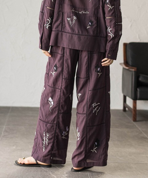 MAYSON GREY(メイソングレイ)の「【40周年限定】パッチワーク刺繍イージーワイドパンツ(その他パンツ・レディース・アイボリー/パープル系その他・M)」の21枚目の写真