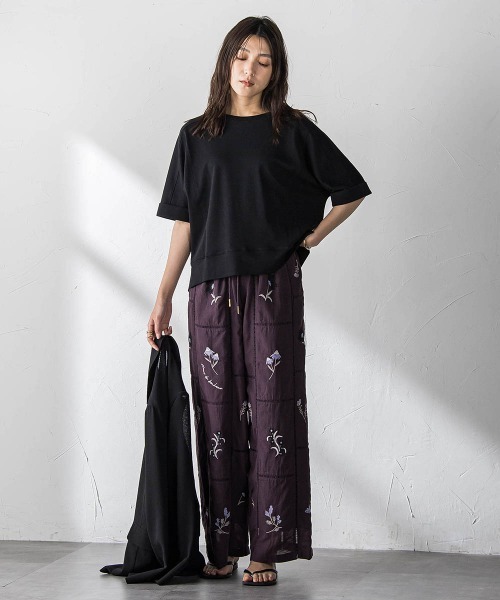 MAYSON GREY(メイソングレイ)の「【40周年限定】パッチワーク刺繍イージーワイドパンツ(その他パンツ・レディース・アイボリー/パープル系その他・M)」の14枚目の写真