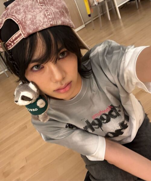 ABEEHUMS(アビハムズ)の「ペインテッドスモークウォッシング半袖Tシャツ ABH365-101 グレー(Tシャツ/カットソー・レディース・グレー・FREE)」の5枚目の写真