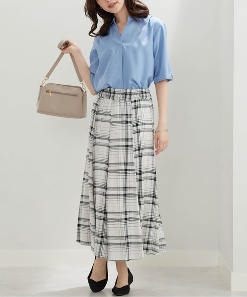 BELLUNA PLUS(ベルーナ)の「レーヨン素材プリントフレアースカート(スカート・レディース・ドット/ホワイト系・X-LARGE/LARGE/MEDIUM/SMALL)」の7枚目の写真