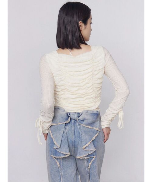 EMODA(エモダ)の「【SNSで話題!/WEB限定カラーあり】バックリボンルーズジーンズ(デニムパンツ・レディース・ライトブルー/インディゴブルー/ブラック・X-SMALL/MEDIUM/SMALL)」の15枚目の写真