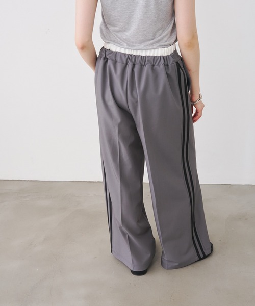 SOEMIN(ソミン)の「Sideline slacks/ダブルウエストサイドラインスラックス(スラックス・レディース・ベージュ/グレー・FREE)」の19枚目の写真