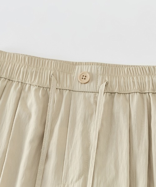 HANDO(ハンド)の「リラックスワイドパンツ(スラックス・レディース・ブラック/ベージュ/ネイビー/チャコール・L/M/S)」の10枚目の写真
