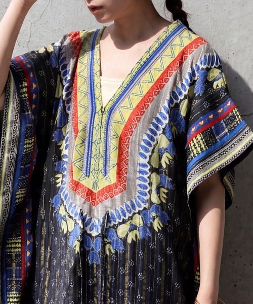 antiqua(アンティカ)の「アフリカン柄 綿100 カンガ風プリント カフタン ワンピース(ワンピース・レディース・ブラック・ONESIZE)」の9枚目の写真