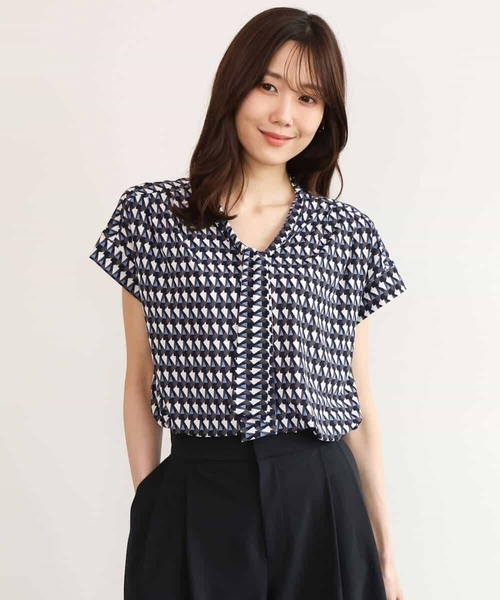 MK MICHEL KLEIN（エムケーミッシェルクラン）の「[洗える]タイデザイン幾何柄ジャージーカットソー（Tシャツ/カットソー・レディース・ブルーグリーン/ネイビー・38）」の15枚目の写真