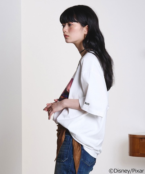 ROSE BUD(ローズバッド)の「TOY STORY / WOODY / PHOTO S/S TEE(Tシャツ/カットソー・レディース・チャコール/ホワイト・ONE SIZE)」の3枚目の写真