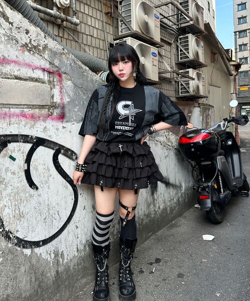 CREAM SODA LAB(クリームソーダラボ)の「ペインテッドCムーブメント半袖Tシャツブラック(Tシャツ/カットソー・メンズ・その他・LARGE/XX-LARGE/X-LARGE)」の8枚目の写真