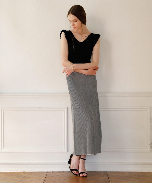 MIELI INVARIANT（ミエリインヴァリアント）の「Shell Frill Marin Dress（ワンピース・レディース・ブラック/レッド/グリーン/ブラックミックス・FREE）」の5枚目の写真