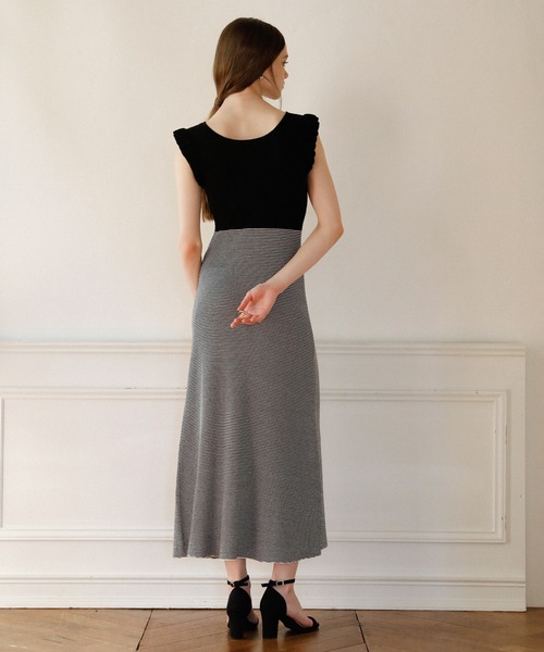 MIELI INVARIANT（ミエリインヴァリアント）の「Shell Frill Marin Dress（ワンピース・レディース・ブラック/レッド/グリーン/ブラックミックス・FREE）」の8枚目の写真