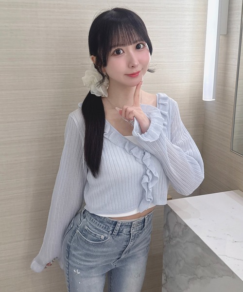 INGNI(イング)の「ショートフリルシアーニットカーディガン(ニット/セーター・レディース・ブラック/オフホワイト/サックスブルー/ピンク・M)」の13枚目の写真