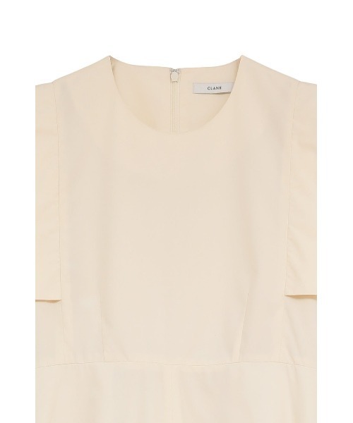 CLANE(クラネ)の「SQUARE SLEEVE ONEPIECE 10112-5133(ワンピース・レディース・ブラック/オフホワイト・1)」の13枚目の写真