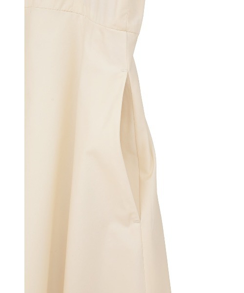 CLANE(クラネ)の「SQUARE SLEEVE ONEPIECE 10112-5133(ワンピース・レディース・ブラック/オフホワイト・1)」の5枚目の写真
