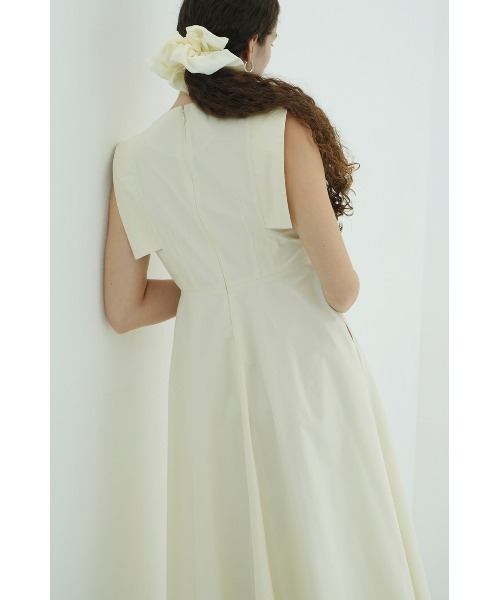 CLANE(クラネ)の「SQUARE SLEEVE ONEPIECE 10112-5133(ワンピース・レディース・ブラック/オフホワイト・1)」の17枚目の写真
