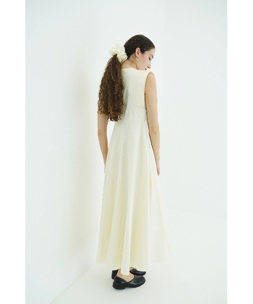 CLANE(クラネ)の「SQUARE SLEEVE ONEPIECE 10112-5133(ワンピース・レディース・ブラック/オフホワイト・1)」の11枚目の写真