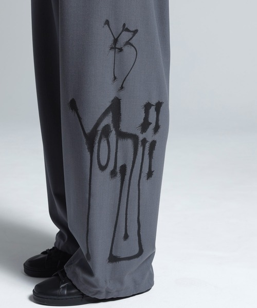 Y-3(ワイスリー)の「Y-3 CHITO GRAPHIC WIDE WOOL PANTS(その他パンツ・メンズ・グレー・X-SMALL/SMALL/MEDIUM/LARGE)」の3枚目の写真
