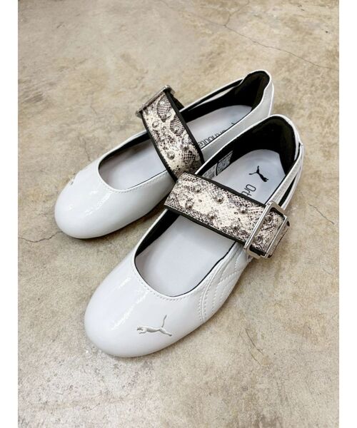 PUMA（プーマ）の「【PUMA】SPEEDCAT BALLET DRESS-UP II WNS（バレエシューズ・レディース・ピンク/グレー・MEDIUM/LARGE）」の6枚目の写真