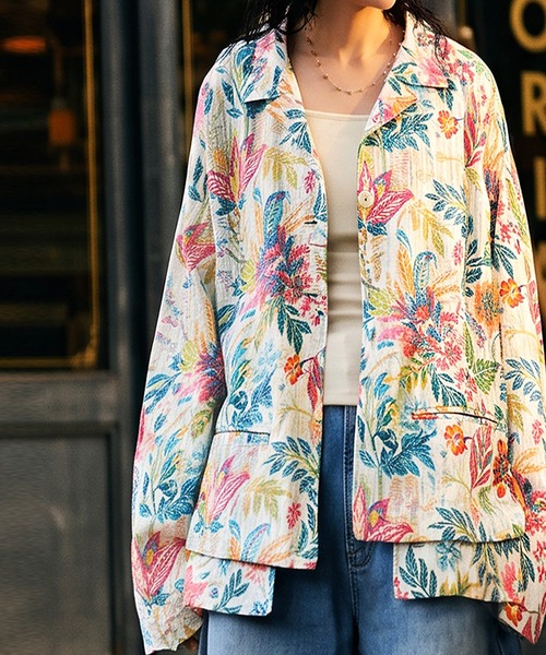 antiqua(アンティカ)の「花柄 ボタニカル柄 ジャケット(その他アウター・レディース・ブルー系その他・ONESIZE)」の2枚目の写真